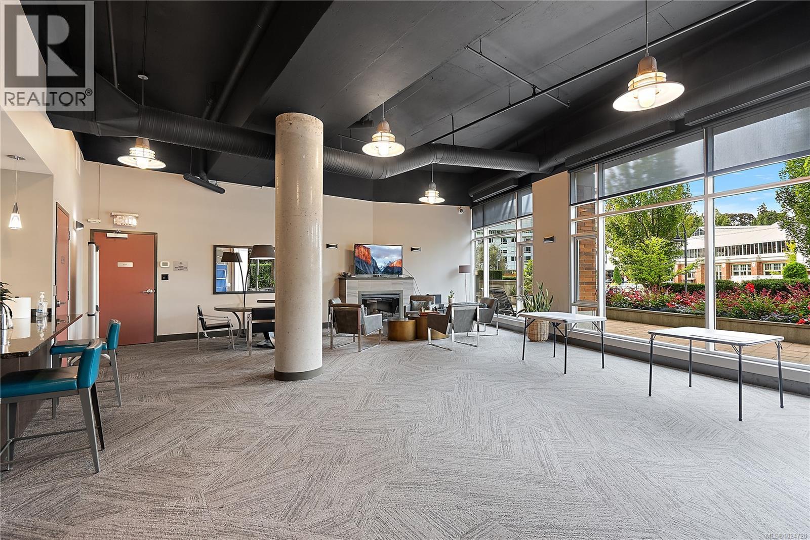 S204 737 Humboldt St, Victoria, British Columbia  V8W 1B1 - Photo 19 - 1024728