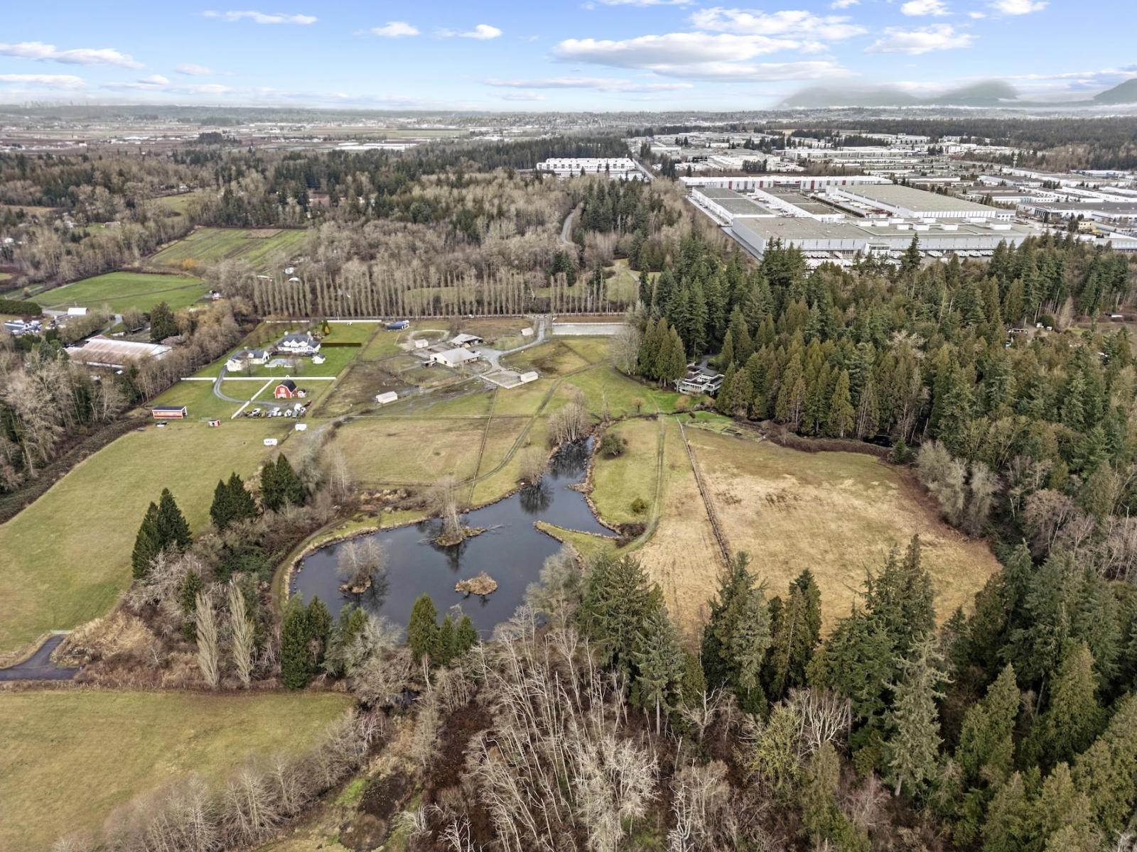 18781 18 Avenue, Surrey, British Columbia  V3S 9V2 - Photo 6 - R3084477