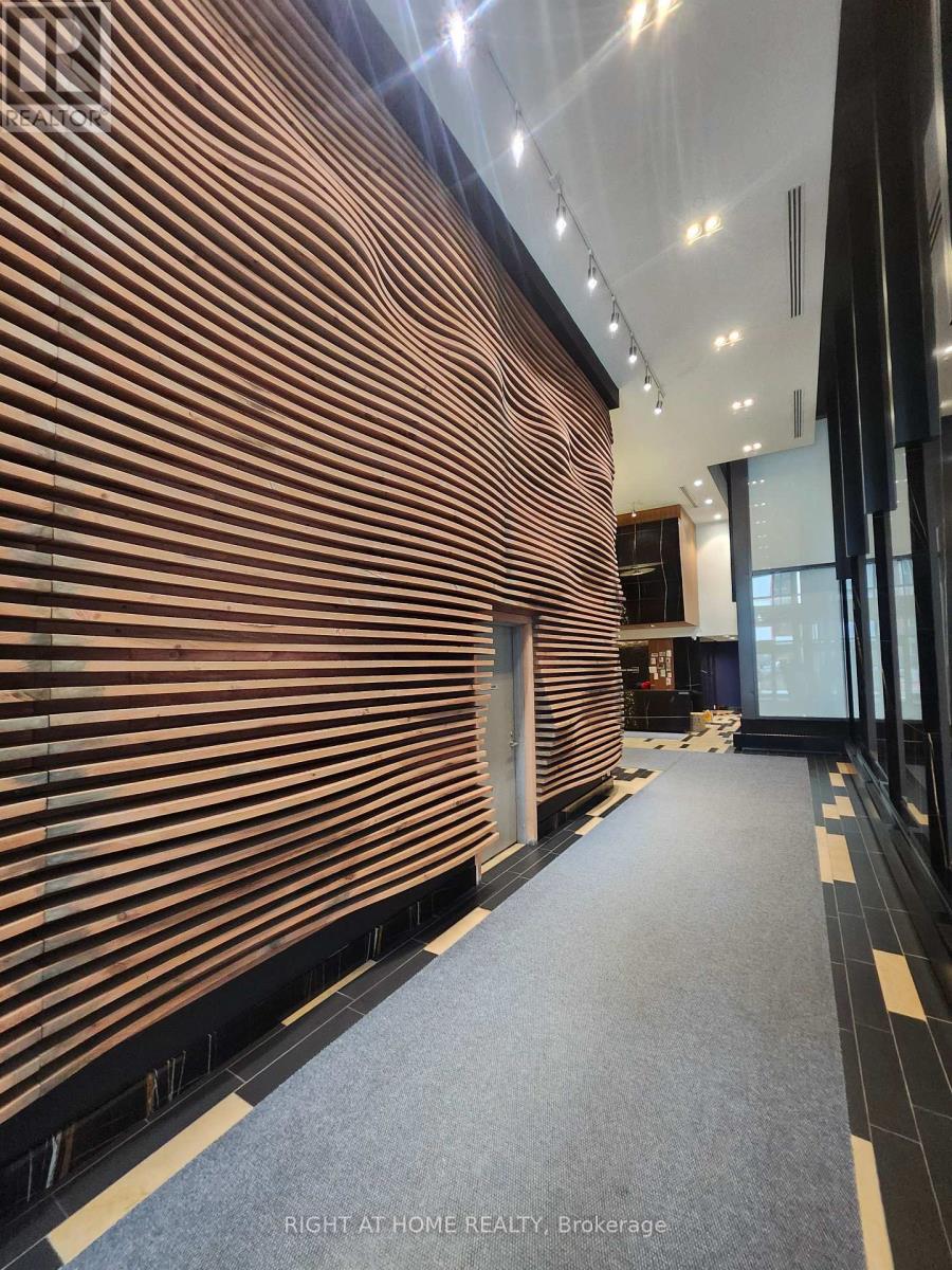 1301 - 111 Bathurst Street, Toronto, Ontario M5V 0M9 - Photo 8 - C12744054