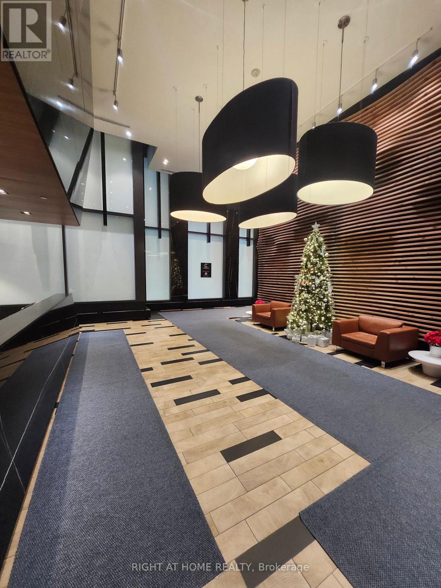 1301 - 111 Bathurst Street, Toronto, Ontario M5V 0M9 - Photo 9 - C12744054