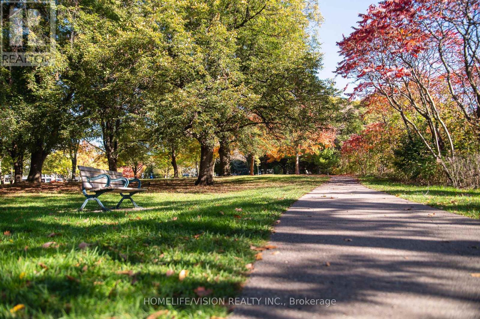 4 Astley Avenue, Toronto, Ontario  M4W 3B4 - Photo 37 - C12744064