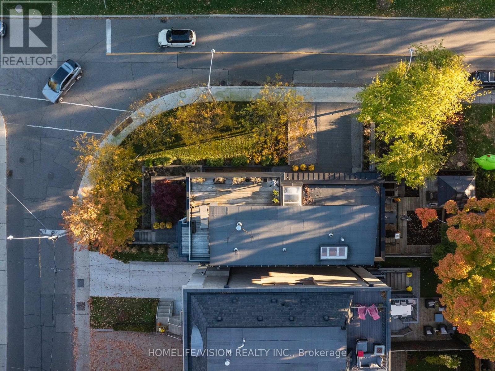 4 Astley Avenue, Toronto, Ontario  M4W 3B4 - Photo 44 - C12744064