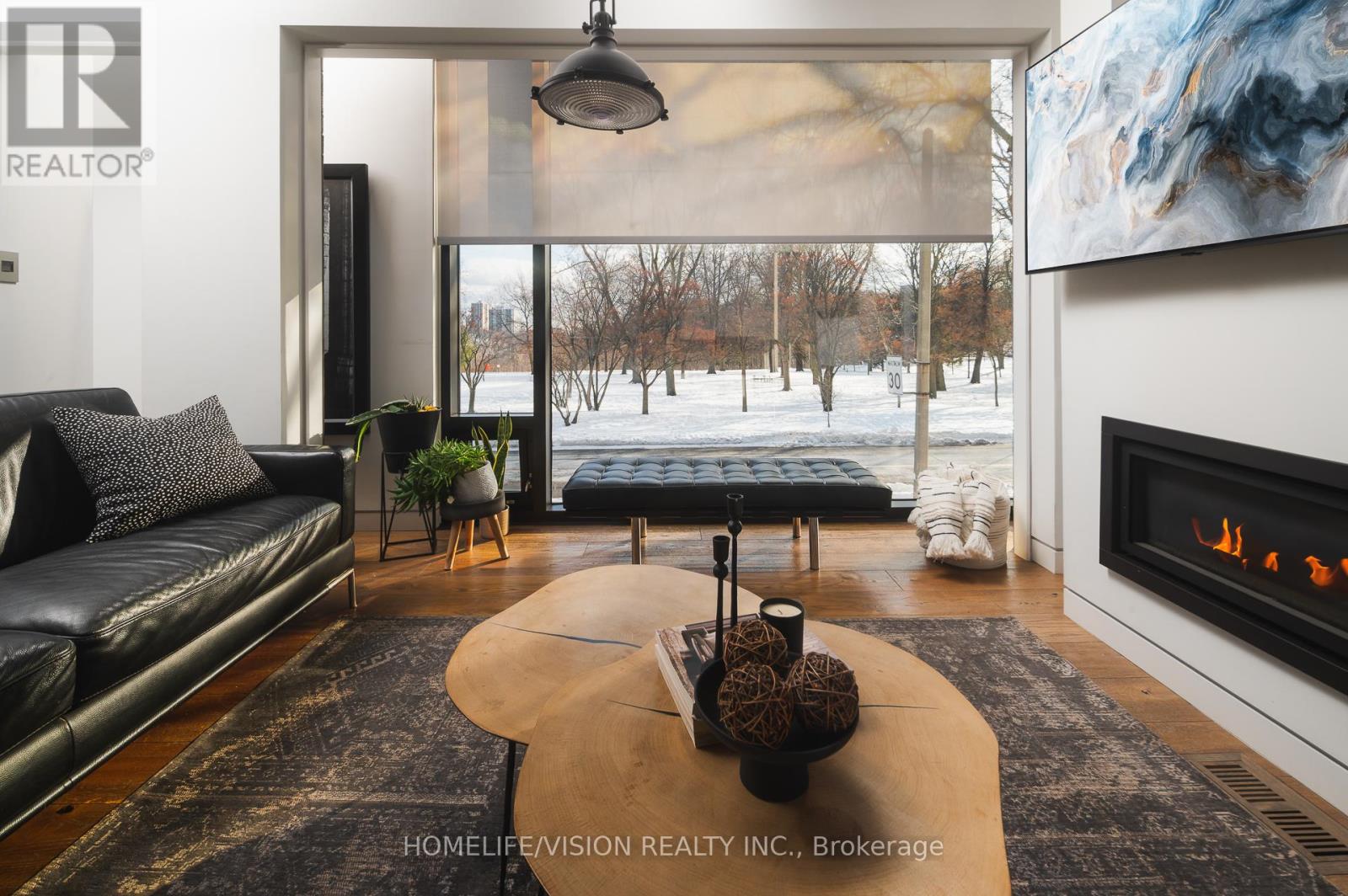 4 Astley Avenue, Toronto, Ontario  M4W 3B4 - Photo 8 - C12744064