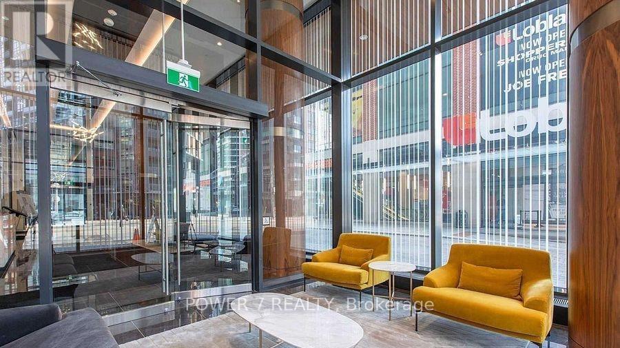 2303 - 19 Bathurst Street N, Toronto, Ontario M5V 0N2 - Photo 13 - C12744066