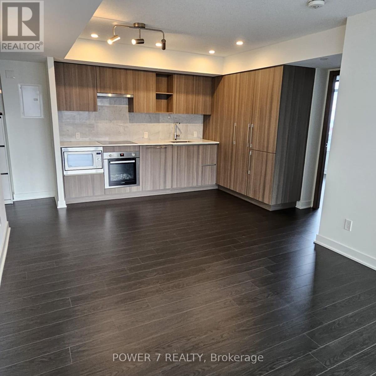 2303 - 19 Bathurst Street N, Toronto, Ontario M5V 0N2 - Photo 5 - C12744066