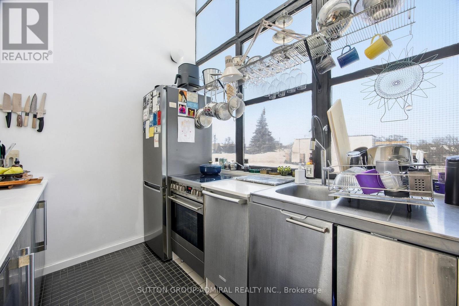 #3 - 1024 Queen Street W, Toronto, Ontario  M6J 1H6 - Photo 10 - C12744116