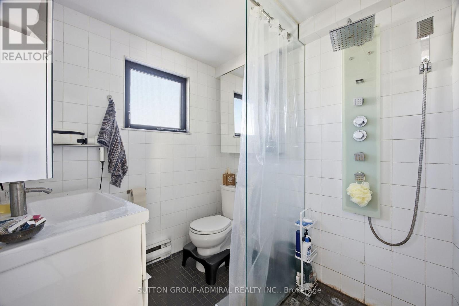 #3 - 1024 Queen Street W, Toronto, Ontario  M6J 1H6 - Photo 12 - C12744116