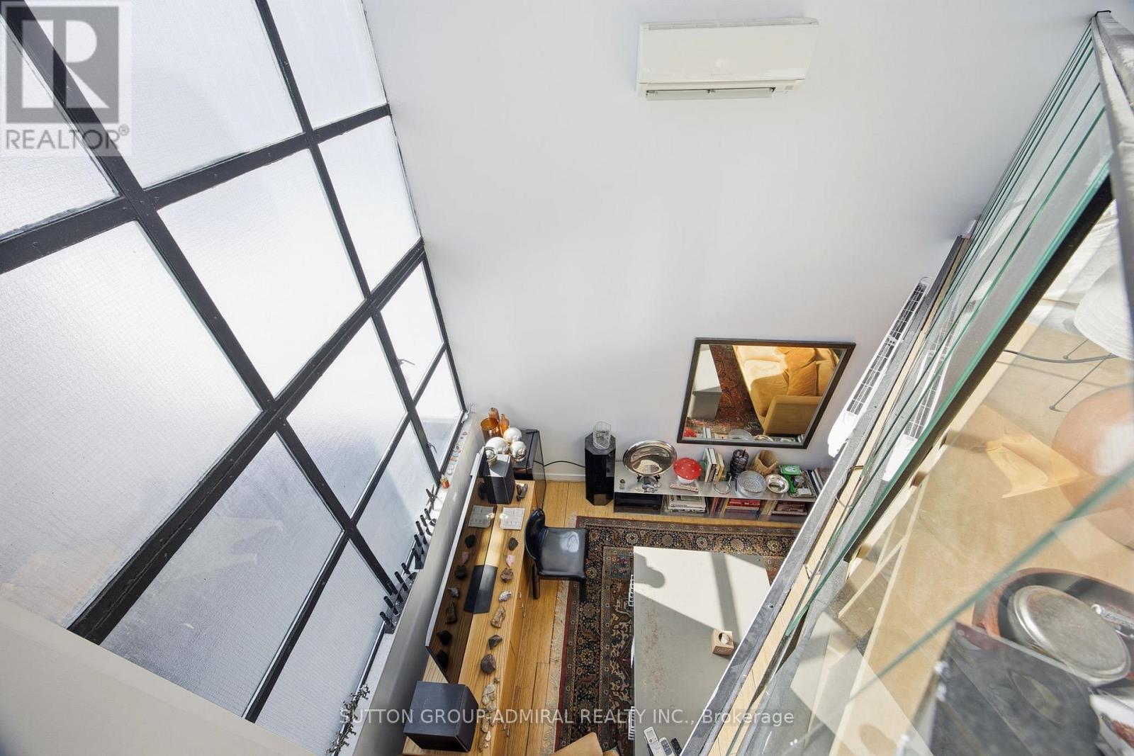 #3 - 1024 Queen Street W, Toronto, Ontario  M6J 1H6 - Photo 4 - C12744116