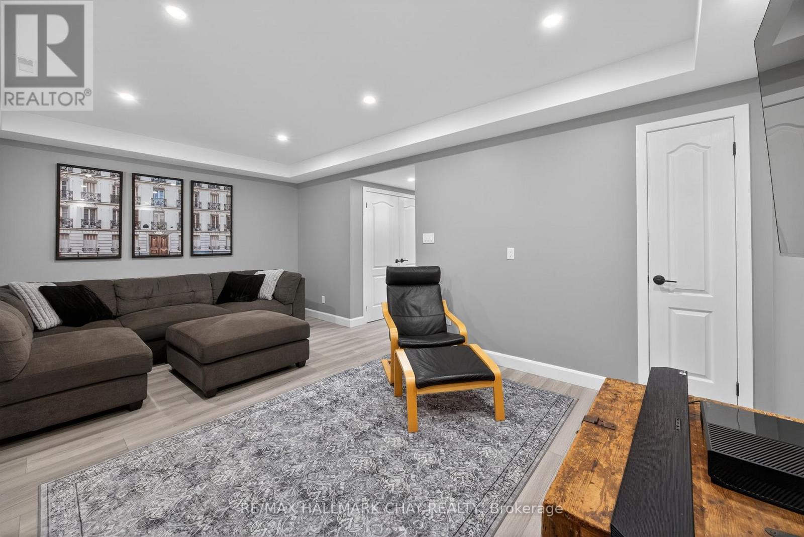 67 Parkside Crescent, Essa, Ontario  L3W 0K9 - Photo 32 - N12744076