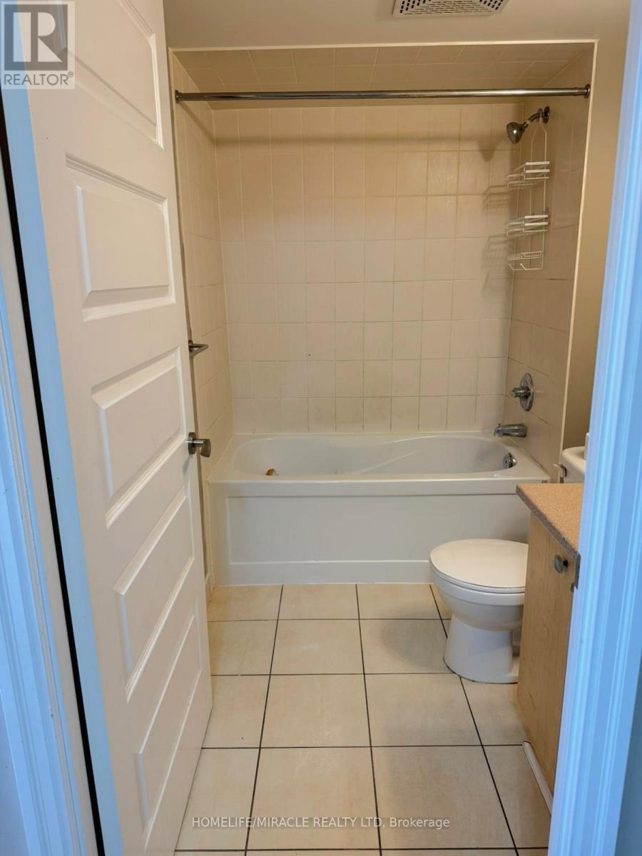 707 - 215 Queen Street E, Brampton, Ontario  L6W 0A9 - Photo 11 - W12737732