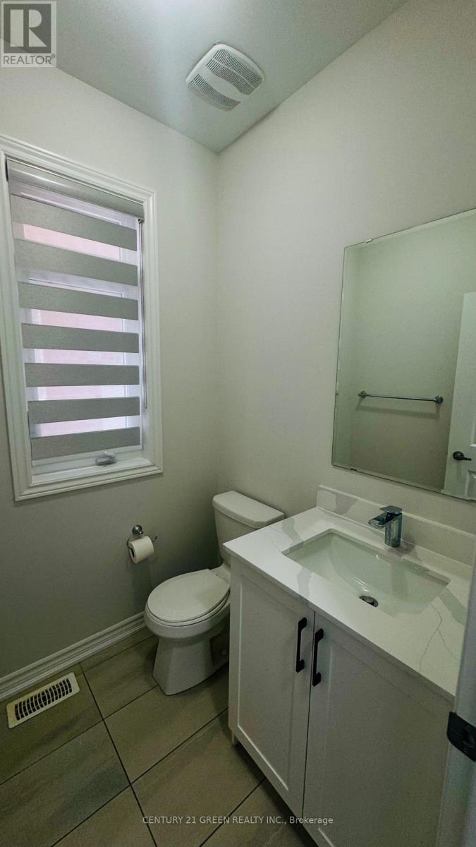 37 Thornvalley Terrace, Caledon, Ontario  L7C 4H9 - Photo 5 - W12742738