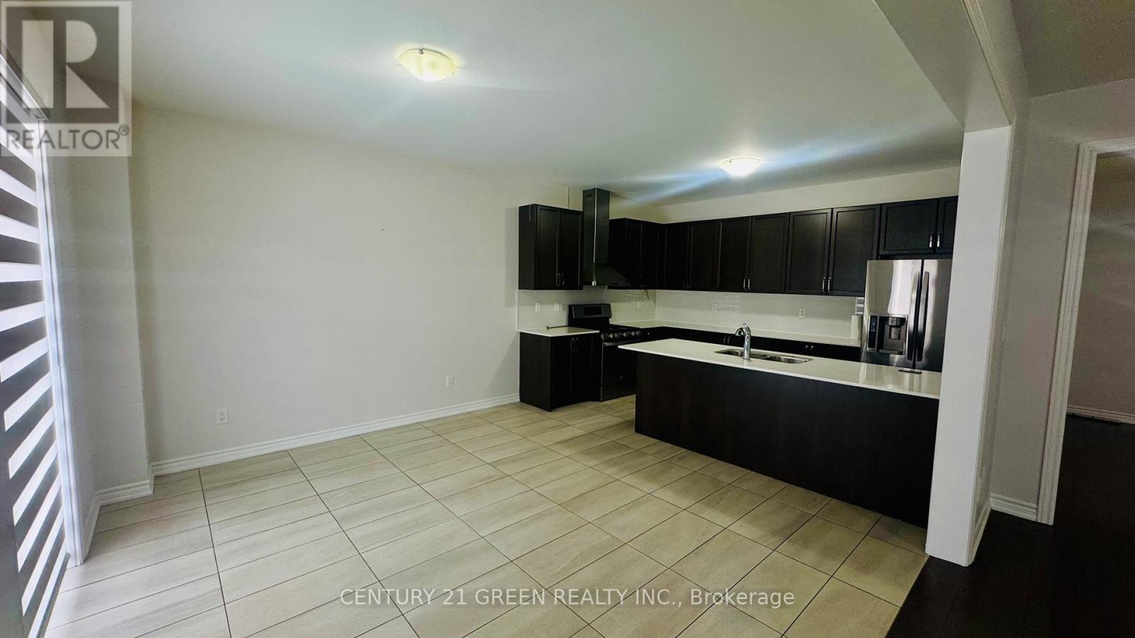 37 Thornvalley Terrace, Caledon, Ontario  L7C 4H9 - Photo 7 - W12742738