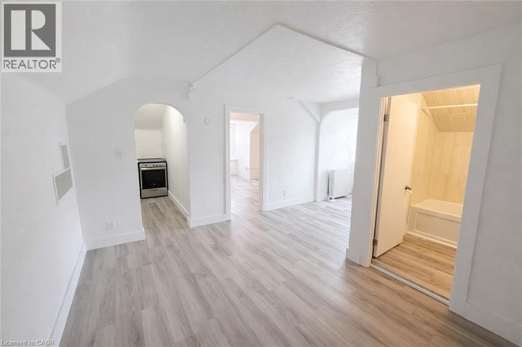 44 Weber Street W, Kitchener, Ontario  N2H 3Z2 - Photo 8 - 40801497