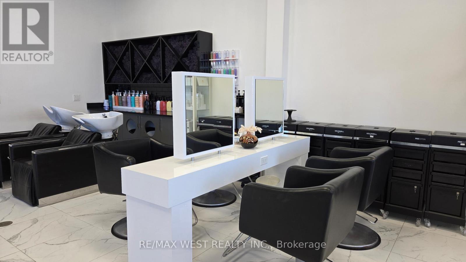 1 - 1903 Ironoak Way, Oakville, Ontario  L6H 0N1 - Photo 10 - W12744068