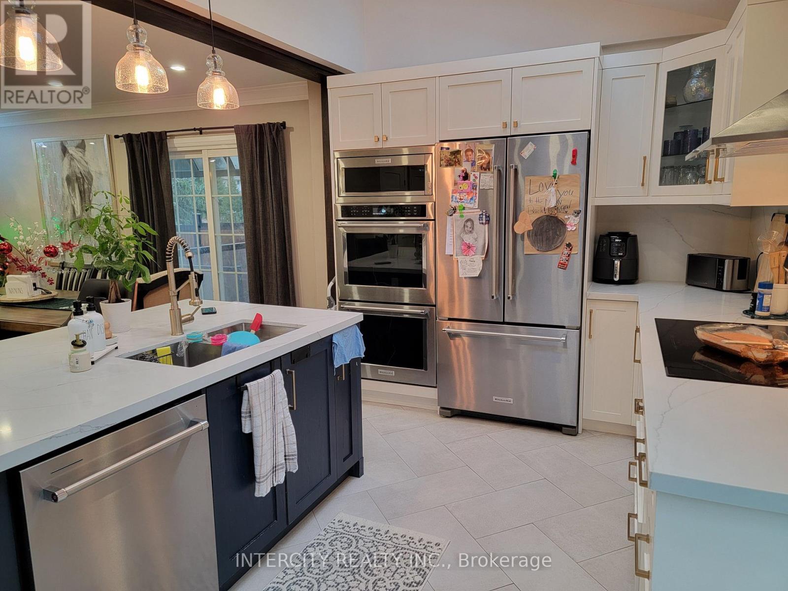 172 Bell Air Drive, Caledon, Ontario  L7E 2A2 - Photo 10 - W12744074