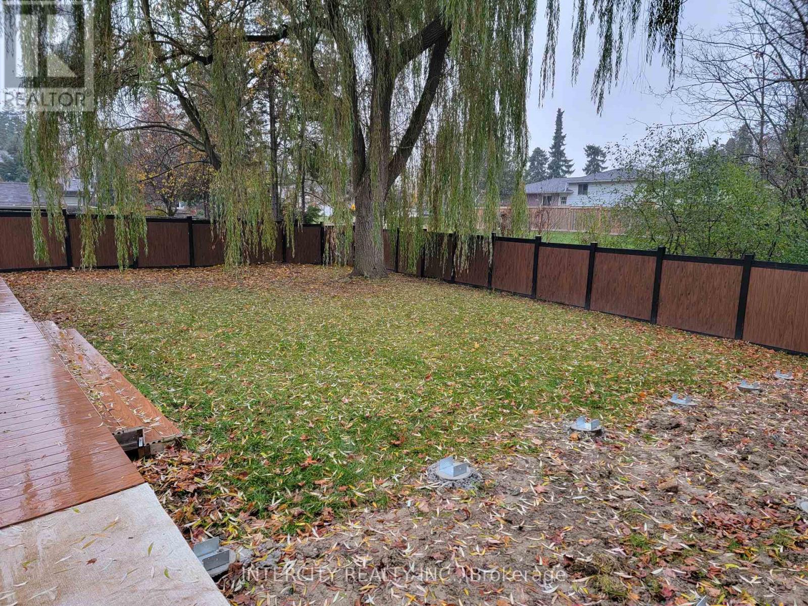 172 Bell Air Drive, Caledon, Ontario  L7E 2A2 - Photo 3 - W12744074