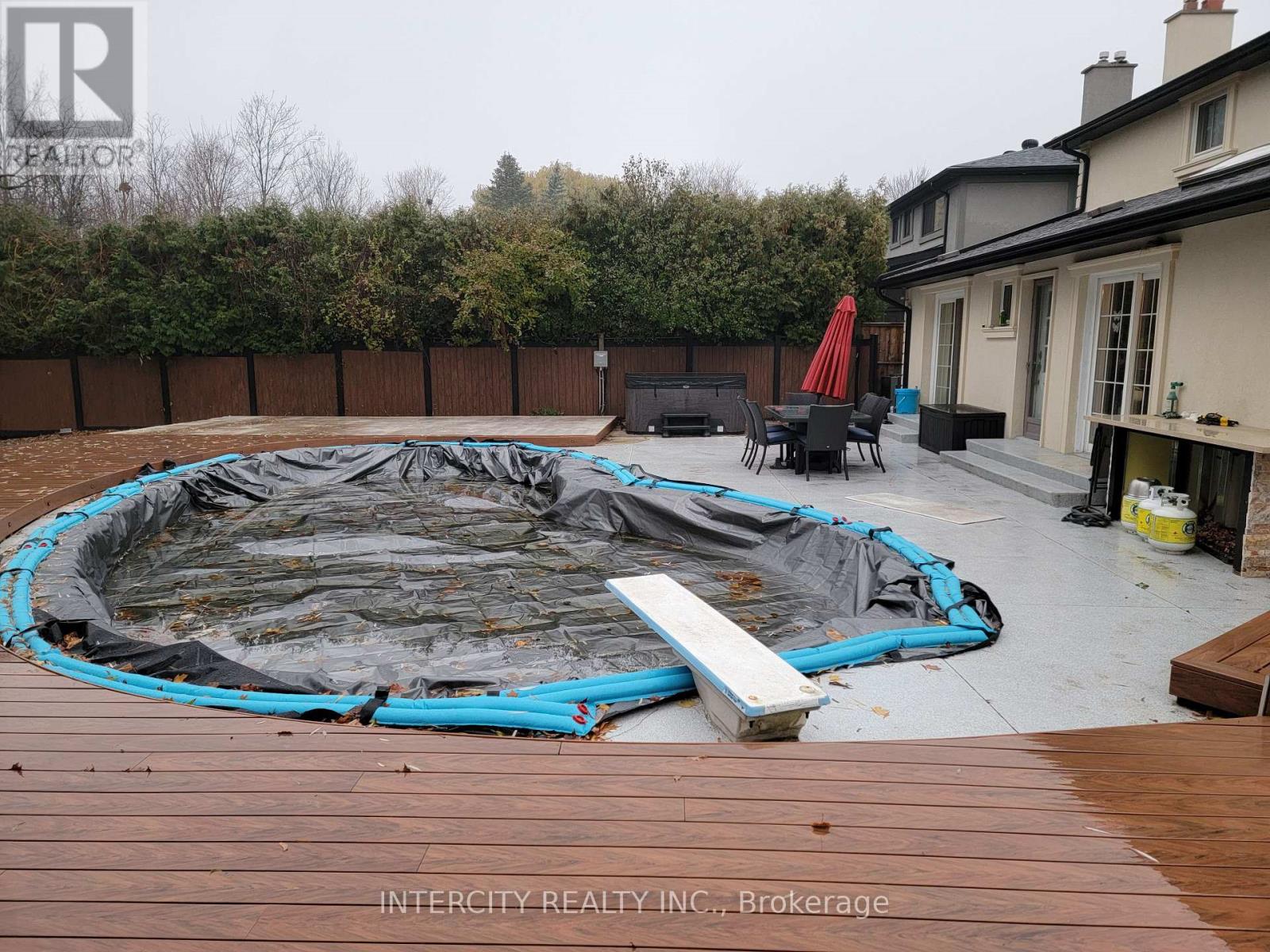 172 Bell Air Drive, Caledon, Ontario  L7E 2A2 - Photo 5 - W12744074