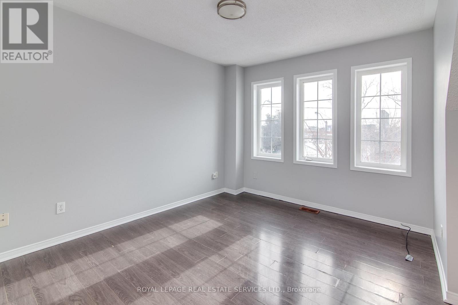 2162 St Clair Avenue W, Toronto, Ontario  M6N 5C1 - Photo 19 - W12744132