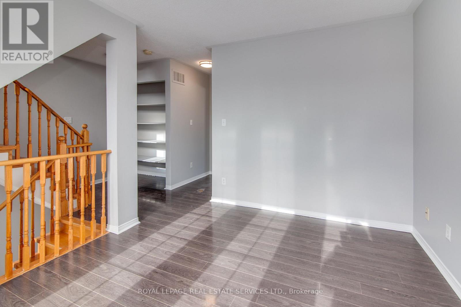 2162 St Clair Avenue W, Toronto, Ontario  M6N 5C1 - Photo 21 - W12744132