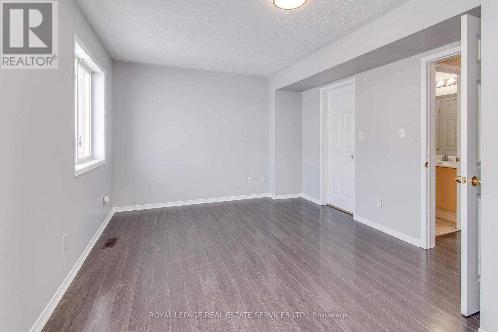 2162 St Clair Avenue W, Toronto, Ontario  M6N 5C1 - Photo 26 - W12744132