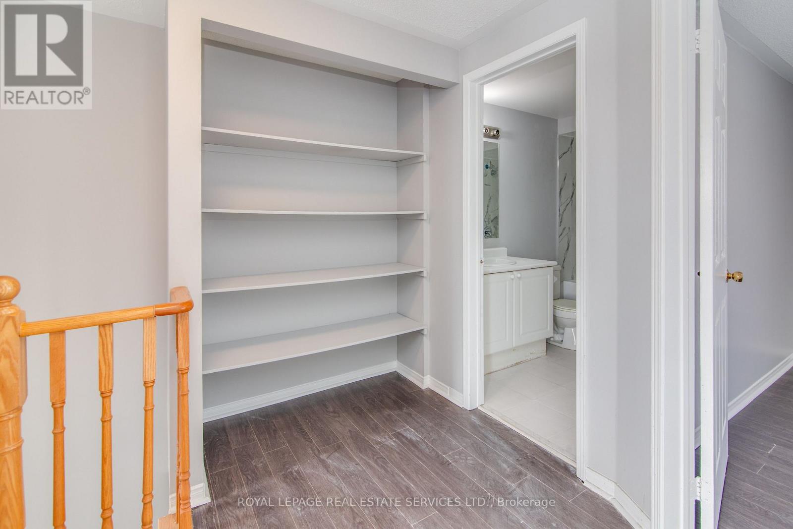 2162 St Clair Avenue W, Toronto, Ontario  M6N 5C1 - Photo 28 - W12744132