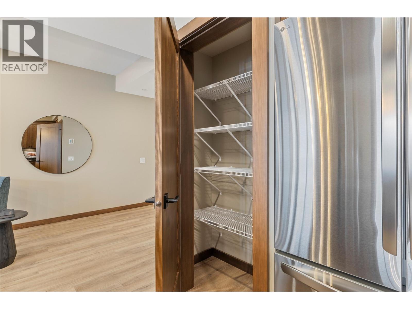 255 Feathertop Way Unit# 88 Big White Photo 8 255 Feathertop Way Unit# 88 Big White Photo 8