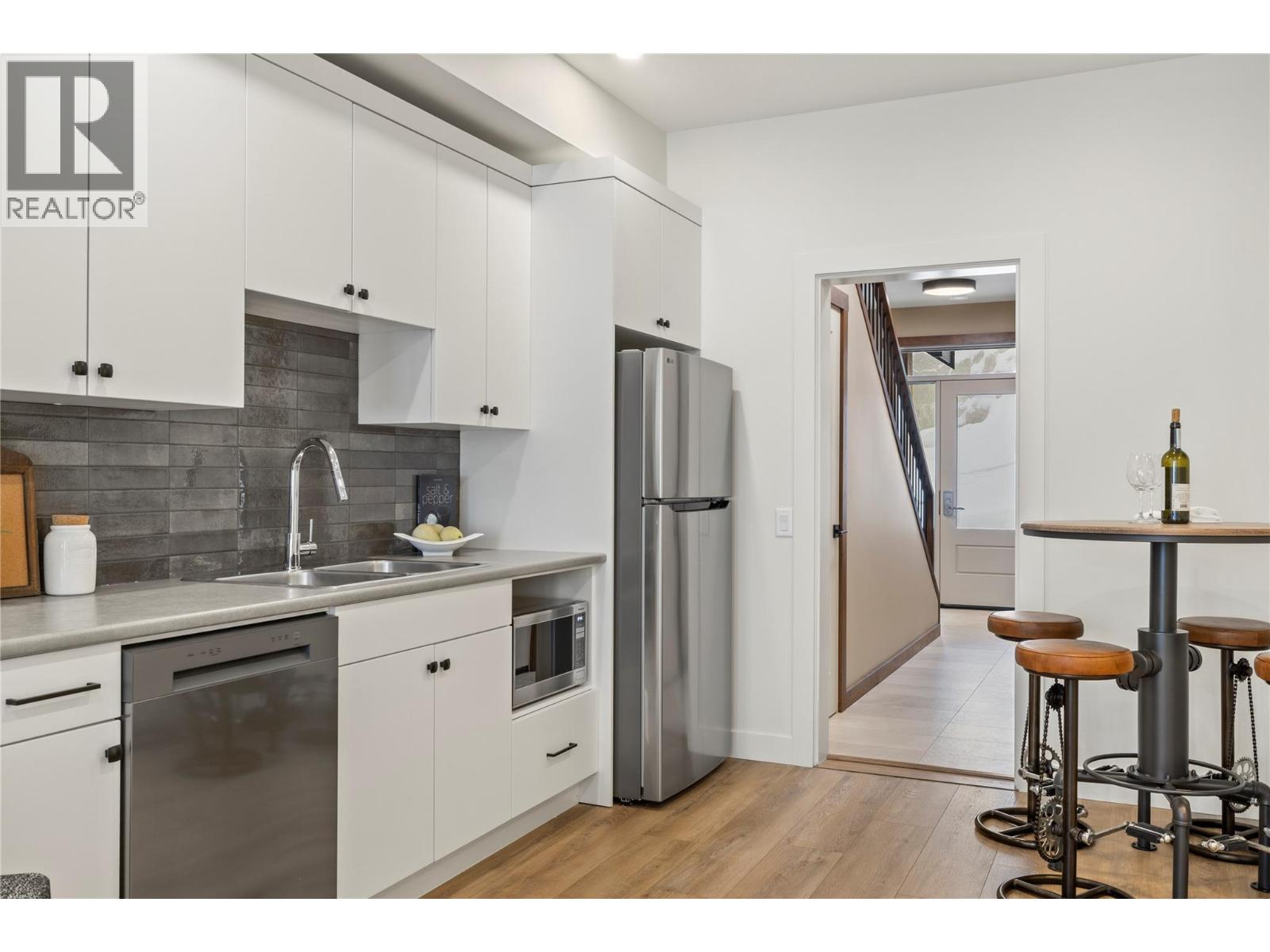 255 Feathertop Way Unit# 88 Big White Photo 44 255 Feathertop Way Unit# 88 Big White Photo 44