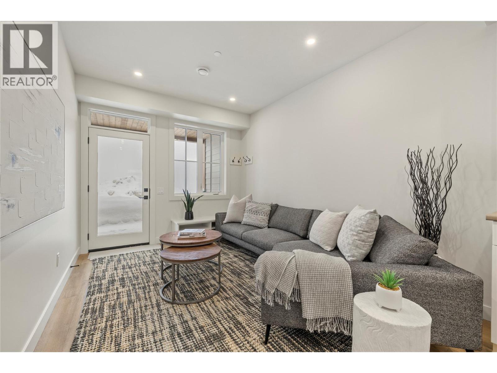 255 Feathertop Way Unit# 88 Big White Photo 41 255 Feathertop Way Unit# 88 Big White Photo 41