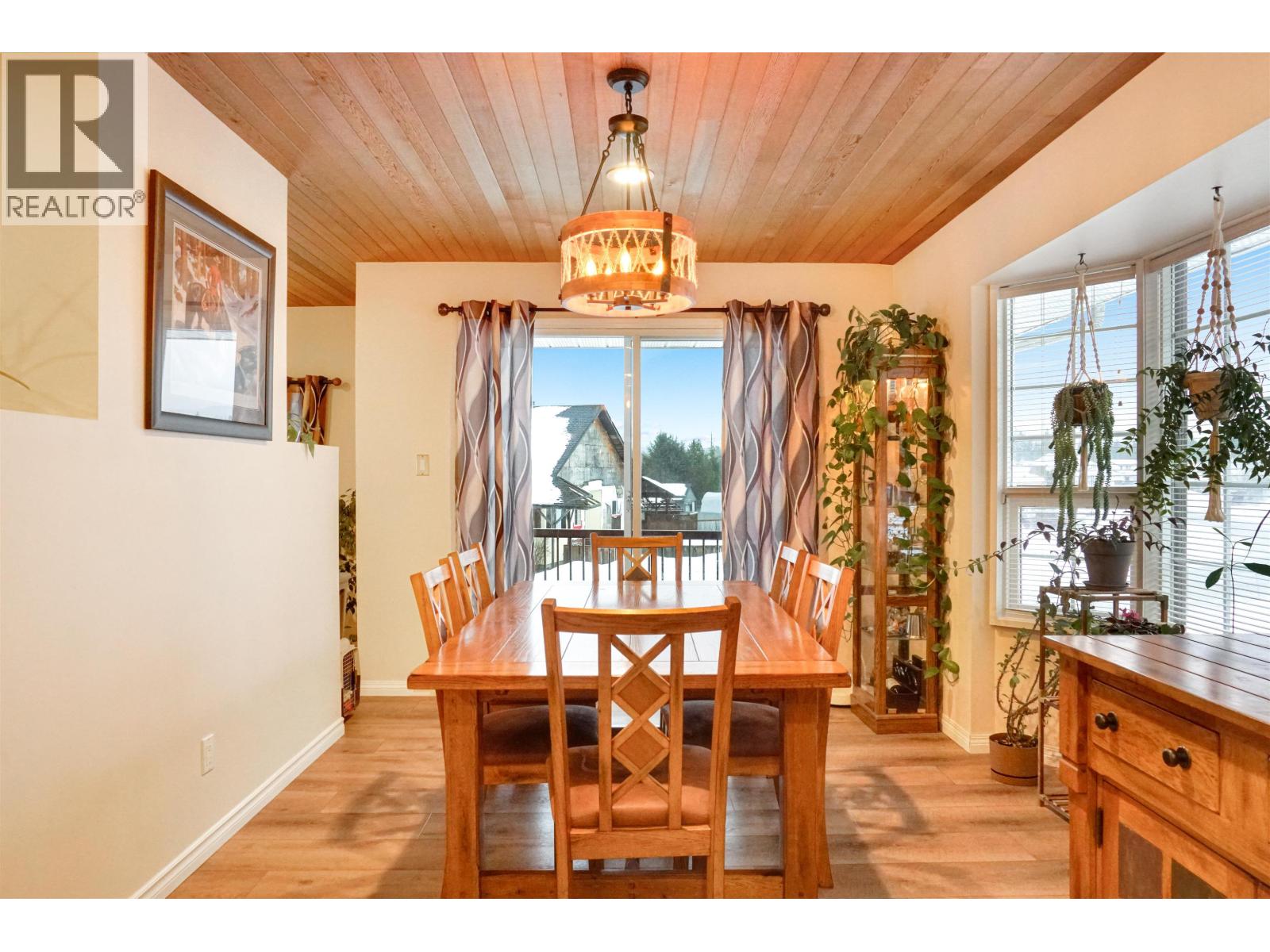 54 Smith Street, Kitimat, British Columbia  V8C 2R5 - Photo 10 - R3085021