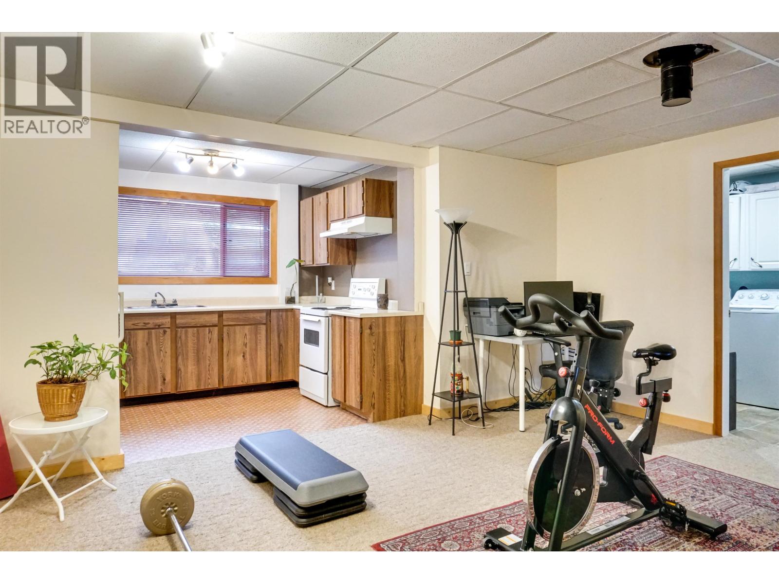 54 Smith Street, Kitimat, British Columbia  V8C 2R5 - Photo 16 - R3085021