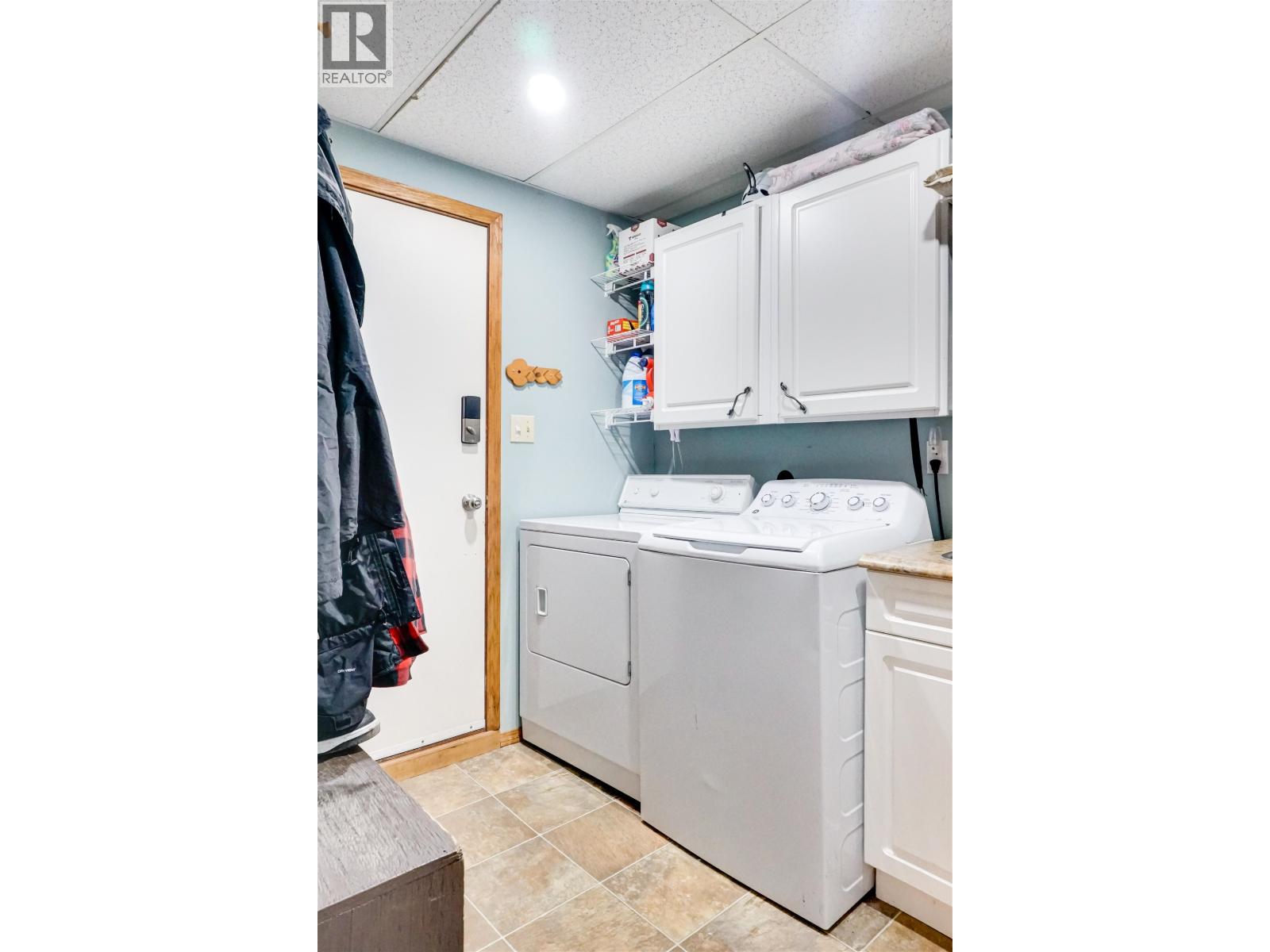 54 Smith Street, Kitimat, British Columbia  V8C 2R5 - Photo 23 - R3085021