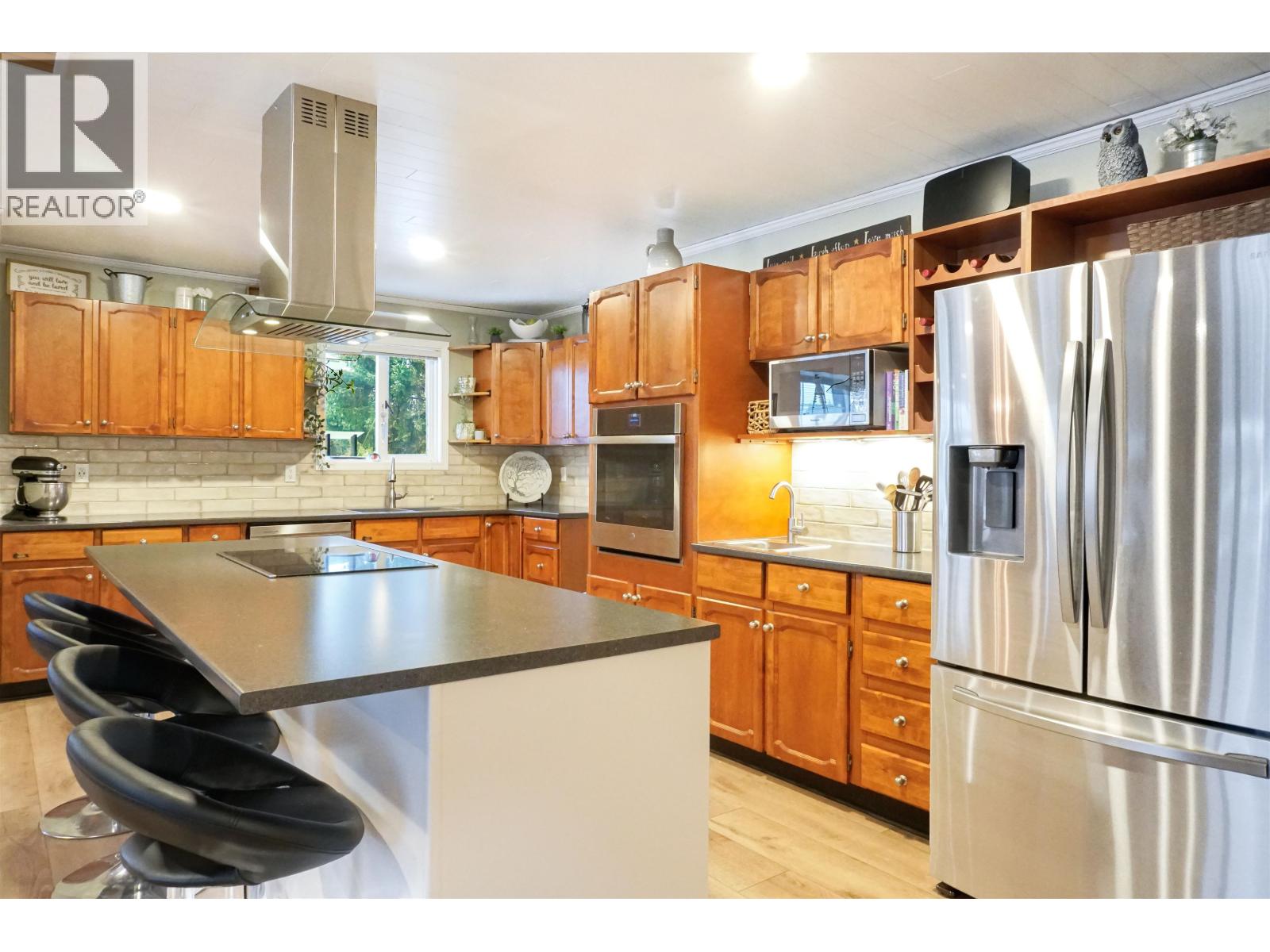 54 Smith Street, Kitimat, British Columbia  V8C 2R5 - Photo 5 - R3085021