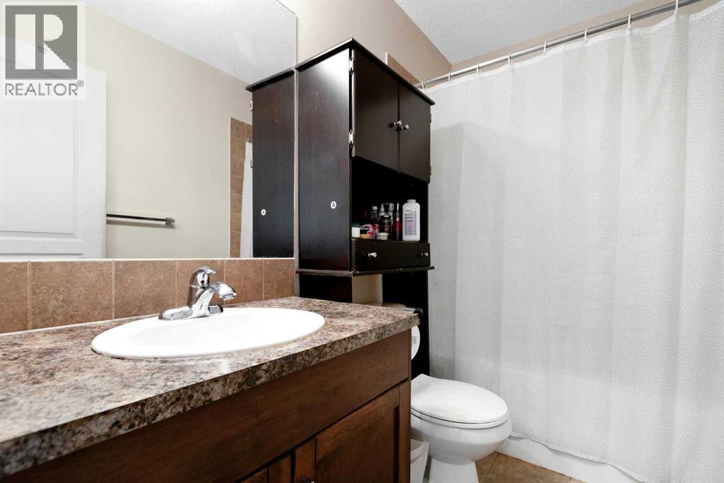 15 Kingsland Way Se, Airdrie, Alberta  T4A 0A4 - Photo 20 - A2249344