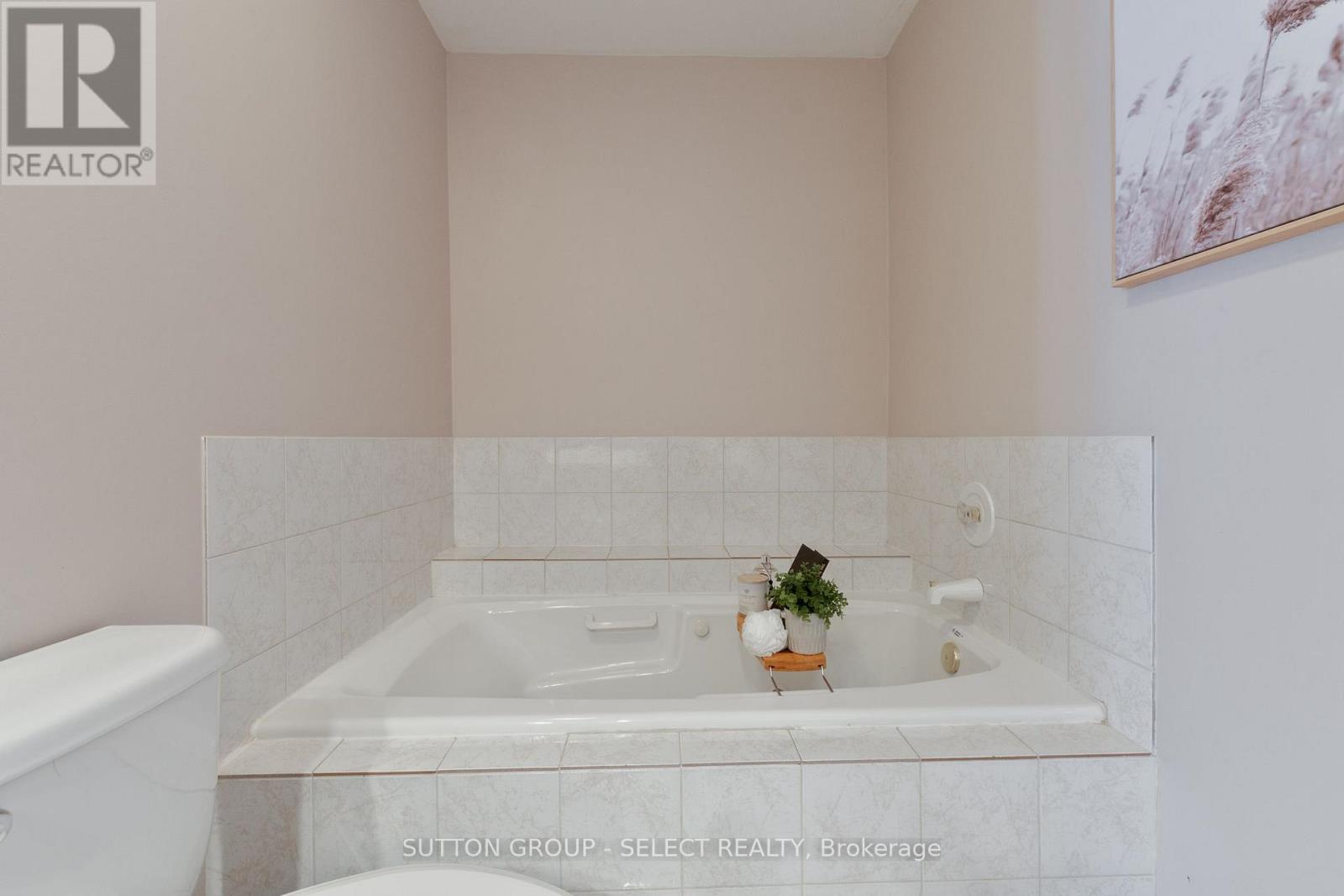 21 - 40 Quinella Drive, London South, Ontario  N6K 4K9 - Photo 28 - X12744160