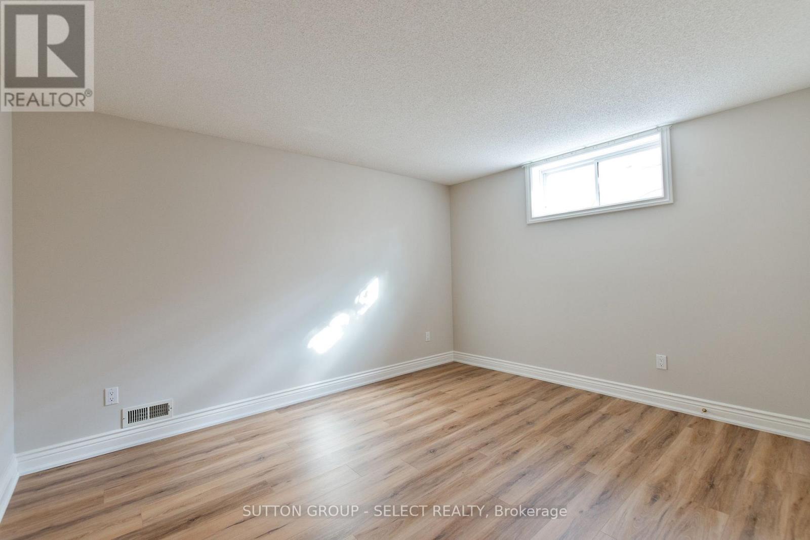 21 - 40 Quinella Drive, London South, Ontario  N6K 4K9 - Photo 37 - X12744160