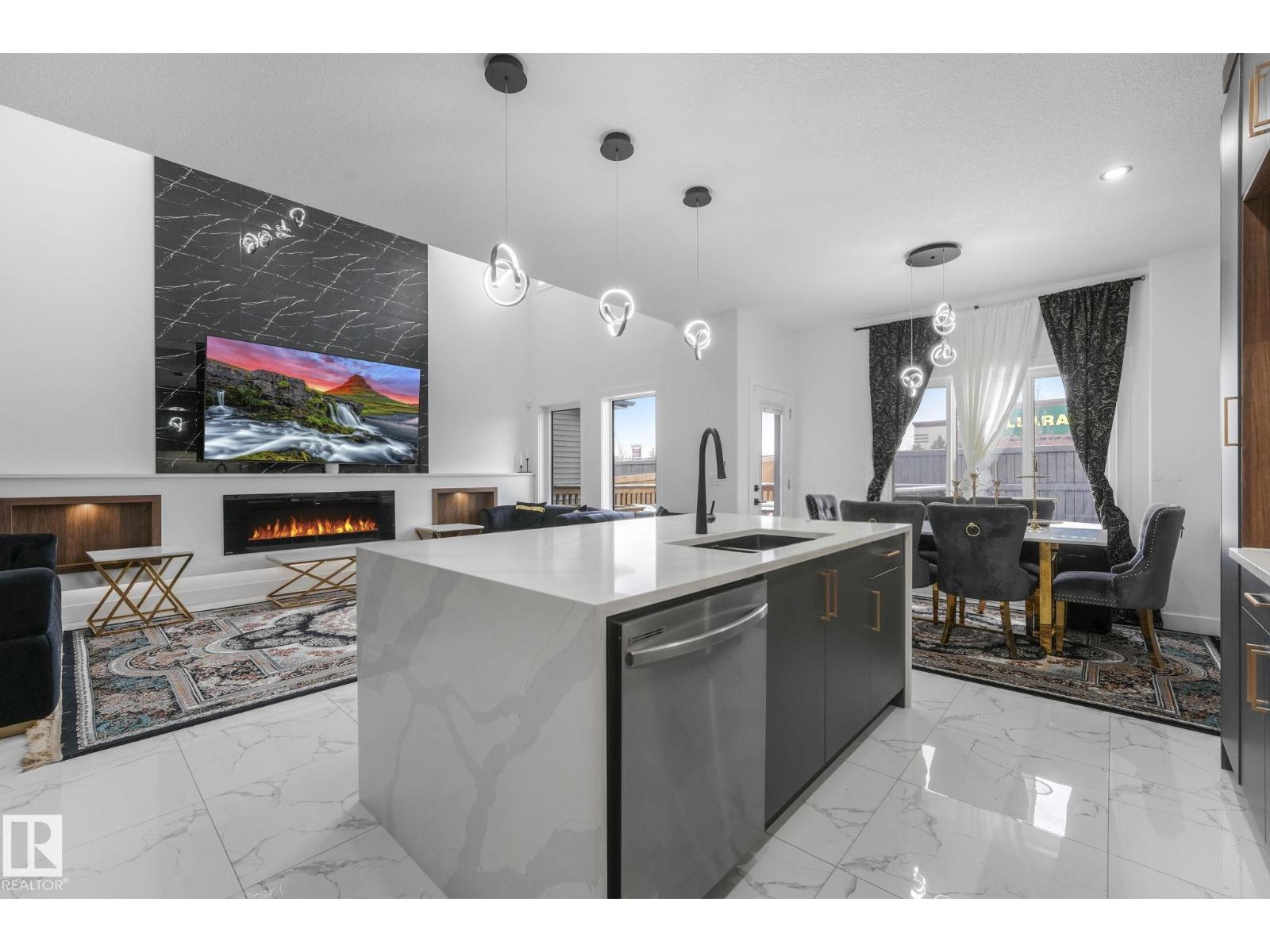 16816 49 St Nw, Edmonton, Alberta  T5Y 4G9 - Photo 7 - E4471633