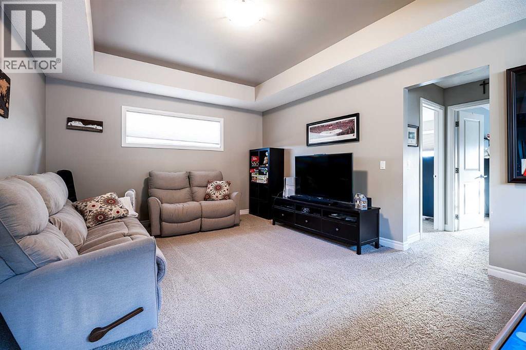 1156 Hillcrest Lane Sw, Airdrie, Alberta  T4B 3W2 - Photo 14 - A2280056