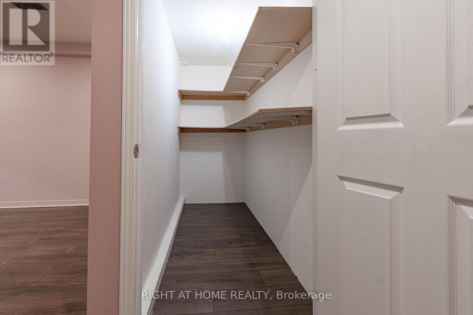 3062 Janice Drive, Oakville, Ontario  L6M 0S7 - Photo 48 - W12677362