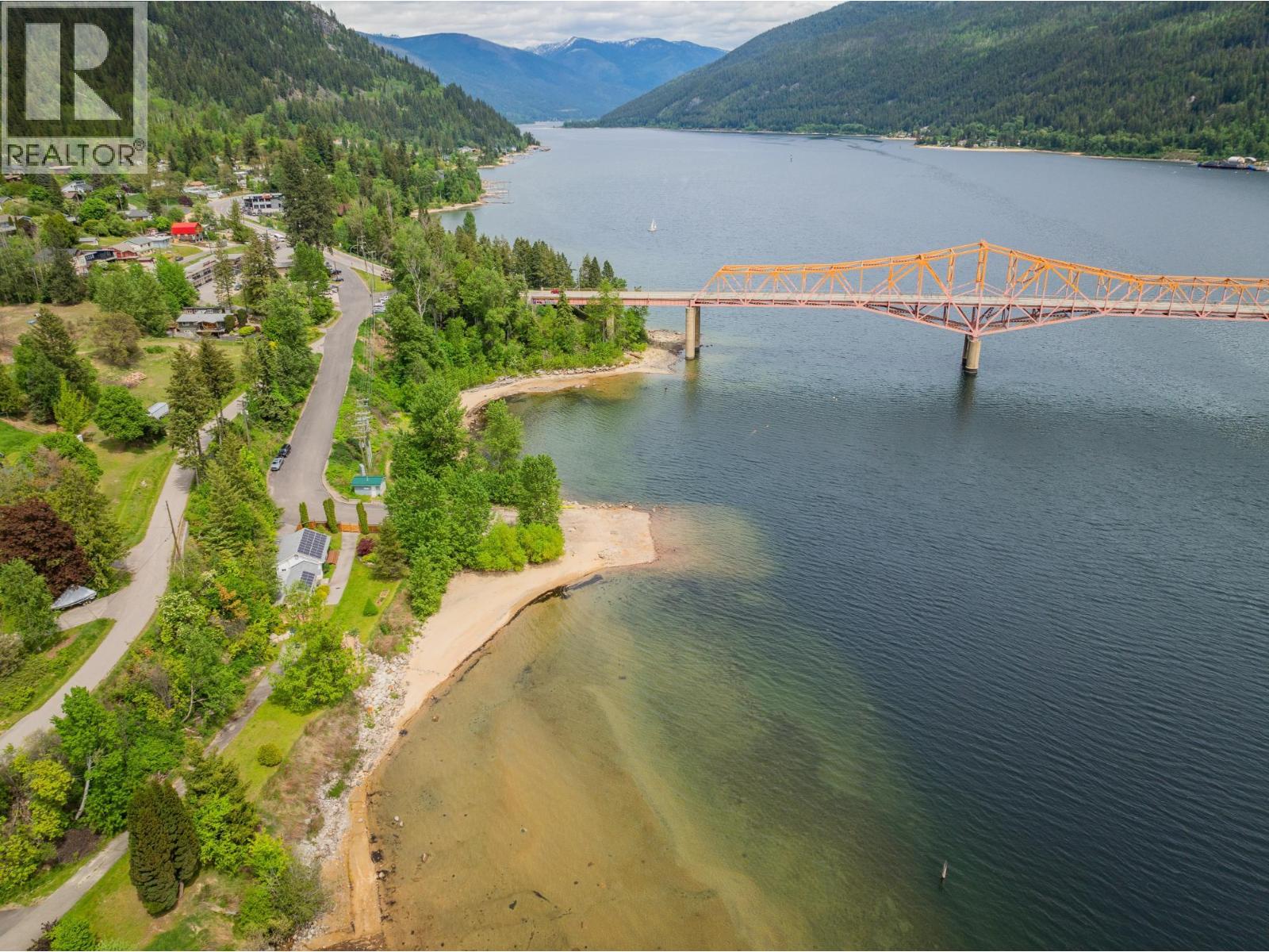 606 Jorgensen Road, Nelson, British Columbia  V1L 6M6 - Photo 17 - 10374461