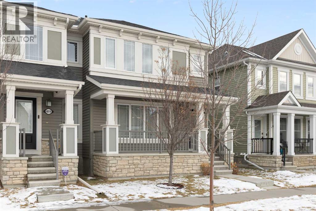 4023 Windsong Boulevard Sw, Airdrie, Alberta  T4B 3Z5 - Photo 2 - A2282703