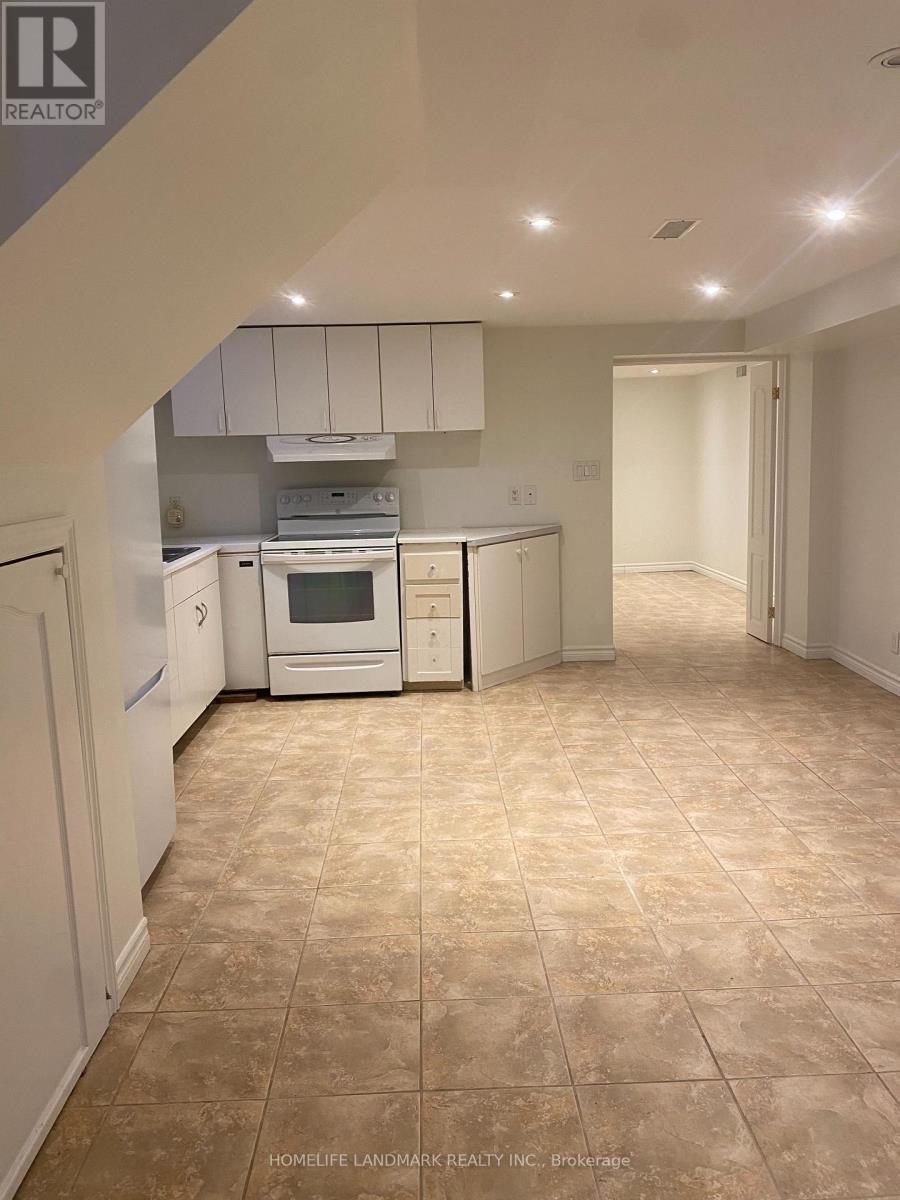 Basement - 111 Clifton Avenue, Toronto, Ontario  M3H 4L2 - Photo 5 - C12744174