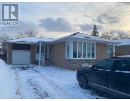 BASEMENT - 111 CLIFTON AVENUE, Toronto, Ontario