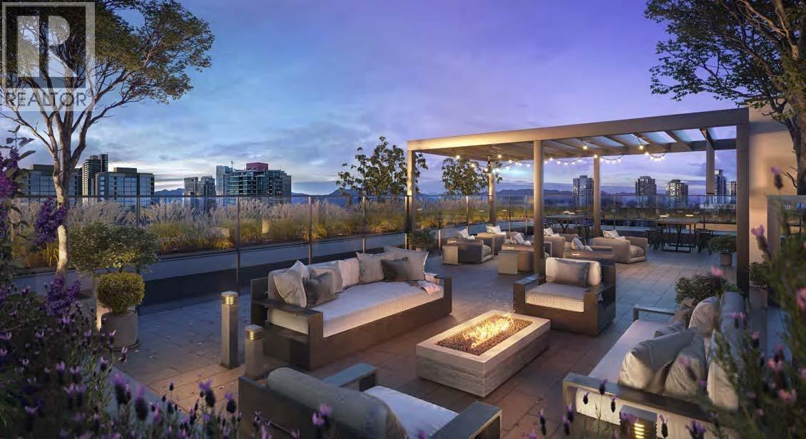 407 82 First Street, New Westminster, British Columbia  V3L 2G1 - Photo 2 - R3075505