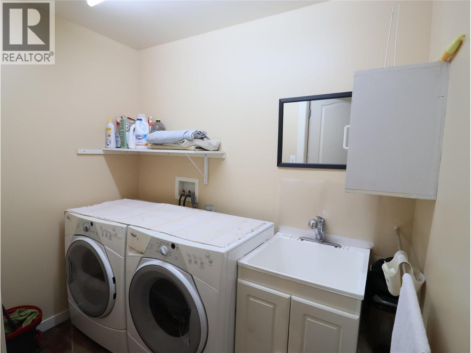 250 1st Avenue, Christina Lake, British Columbia  V0H 1E0 - Photo 59 - 10374373