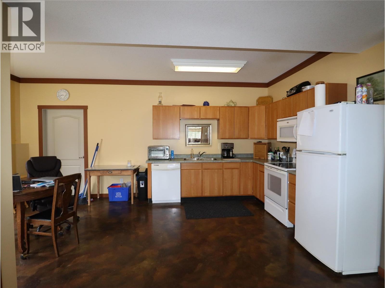 250 1st Avenue, Christina Lake, British Columbia  V0H 1E0 - Photo 57 - 10374373