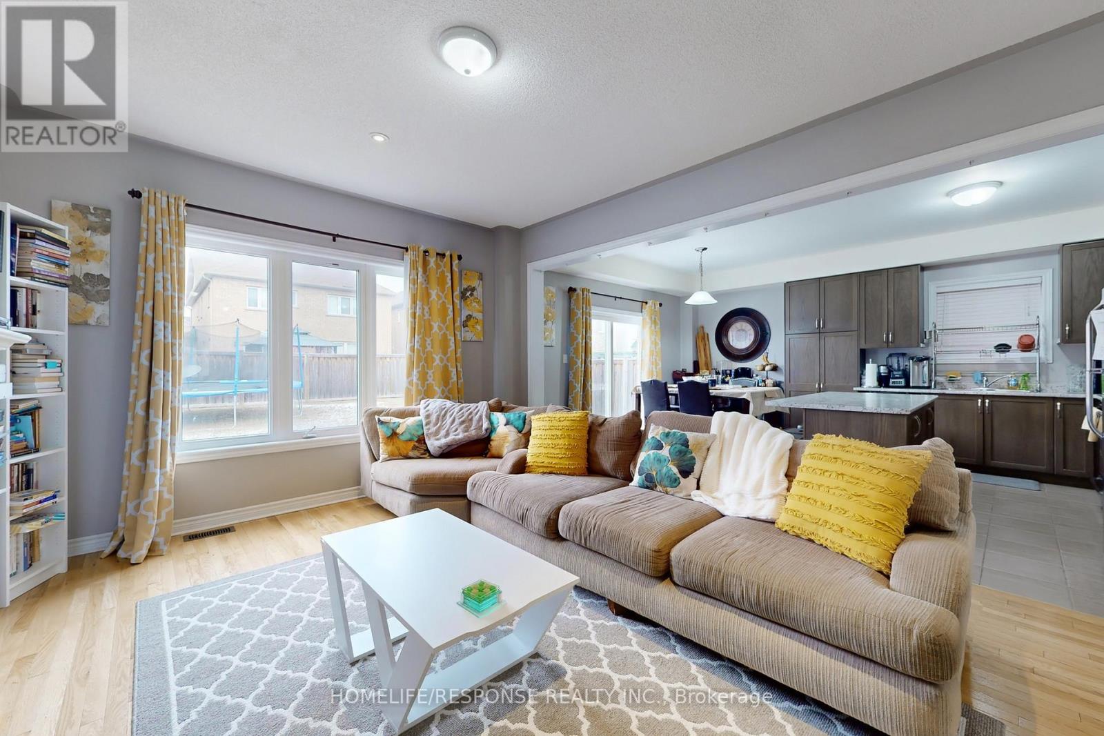 846 Groveland Avenue, Oshawa, Ontario  L1K 0W1 - Photo 7 - E12744148