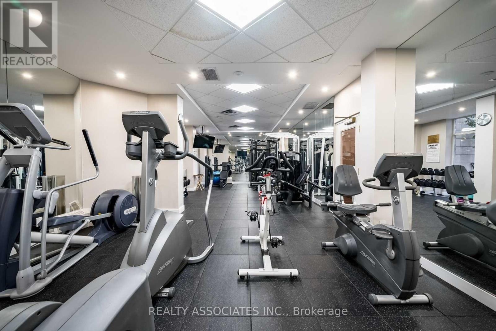 303 - 130 Pond Drive, Markham, Ontario  L3T 7W5 - Photo 26 - N12744166