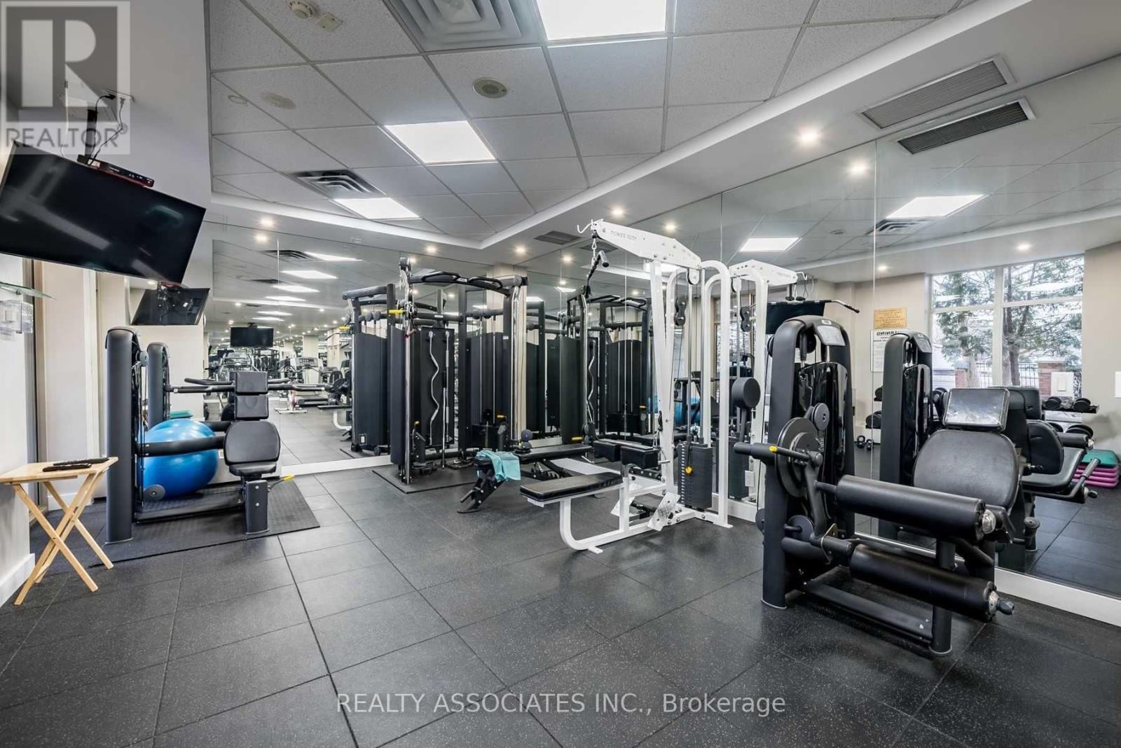 303 - 130 Pond Drive, Markham, Ontario  L3T 7W5 - Photo 27 - N12744166