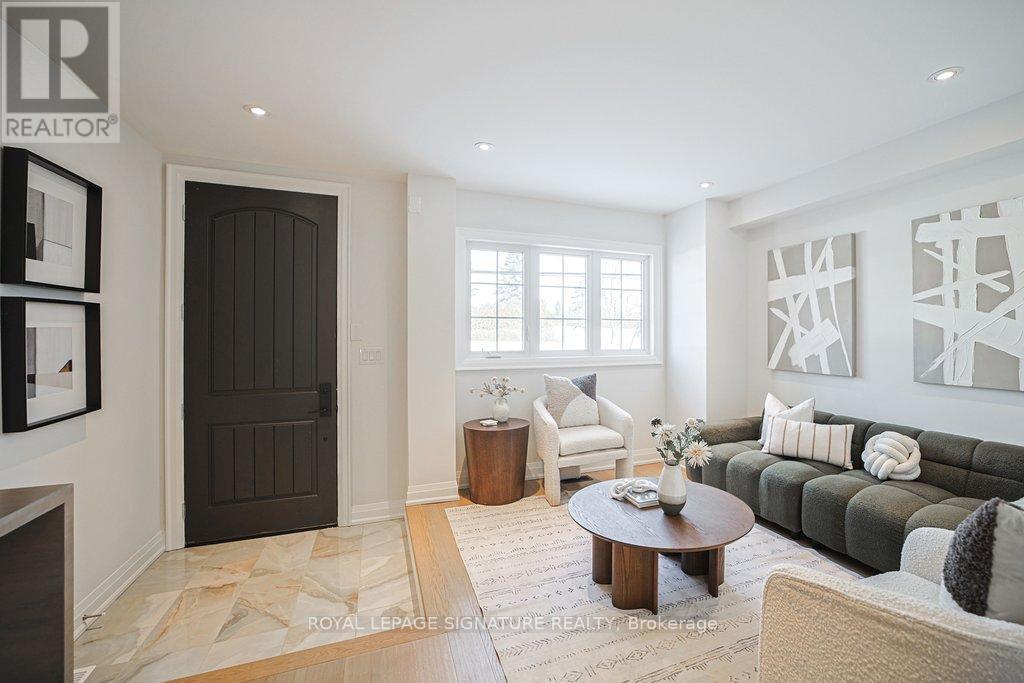 4163 Major Mackenzie Drive E, Markham, Ontario L6C 3L5 - Photo 3 - N12744180