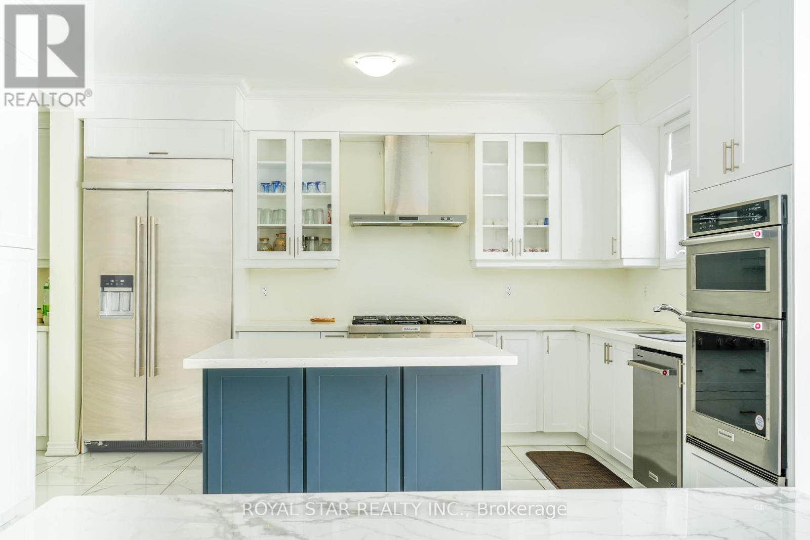 144 Rosanne Circle, Wasaga Beach, Ontario  L9Z 0N1 - Photo 8 - S12744156